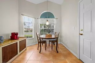 12821 Eagle Pointe Cir, Fort Myers, FL 33913 - Photo 10