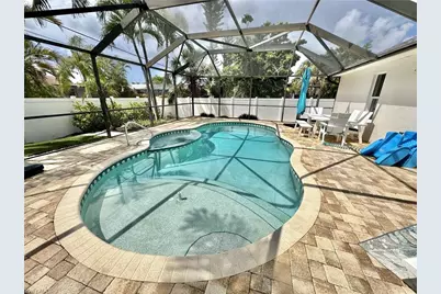 798 107th Ave N, Naples, FL 34108 - Photo 2