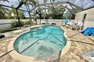 798 107th Ave N, Naples, FL 34108 - Photo 2