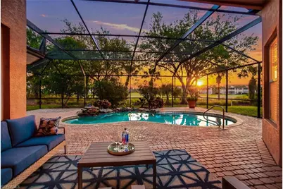 4828 Cerromar Dr, Naples, FL 34112 - Photo 2