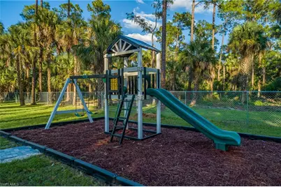 788 9th St SW, Naples, FL 34117 - Photo 40