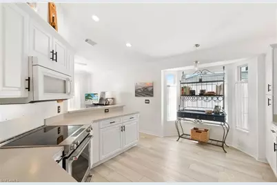 5928 Sand Wedge Ln #1805, Naples, FL 34110 - Photo 4