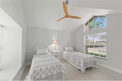 27260 Enclave Dr, Bonita Springs, FL 34134 - Photo 20