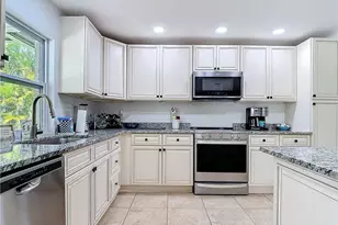 4364 Beechwood Lake Dr, Naples, FL 34112 - Photo 18