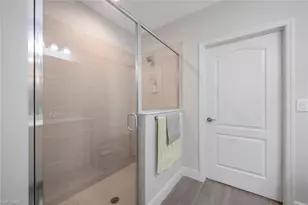 6953 Avalon Cir, Naples, FL 34112 - Photo 16