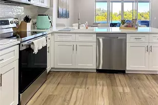 13130 Broadhurst Loop, Fort Myers, FL 33919 - Photo 4