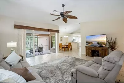 2910 2nd St NE, Naples, FL 34120 - Photo 8