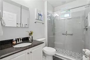 11110 Harbour Yacht Ct, Fort Myers, FL 33908 - Photo 32