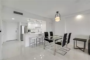 5 Bluebill Ave, Naples, FL 34108 - Photo 8