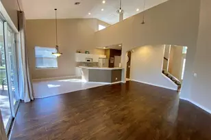 74 Burnt Pine Dr, Naples, FL 34119 - Photo 2