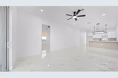 1009/1011 NE 15th Ln #1009 / 1011, Cape Coral, FL 33909 - Photo 4