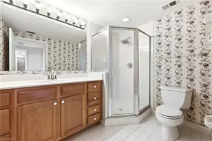 13105 Vanderbilt Dr, Naples, FL 34110 - Photo 16