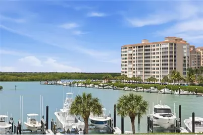 13105 Vanderbilt Dr #407, Naples, FL 34110 - Photo 2