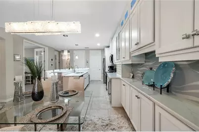 14815 Edgewater Cir, Naples, FL 34114 - Photo 10