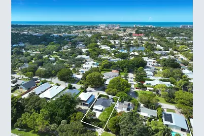 1080 13th St N, Naples, FL 34102 - Photo 30