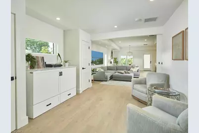 1080 13th St N, Naples, FL 34102 - Photo 14