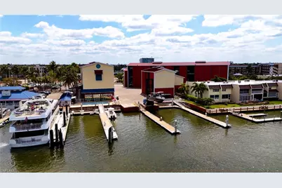 750 River Point  B2-13 Dr, Naples, FL 34102 - Photo 8