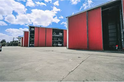 750 River Point  B2-13 Dr, Naples, FL 34102 - Photo 22