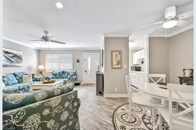 1100 Gulf Shore Blvd N #304, Naples, FL 34102 - Photo 8