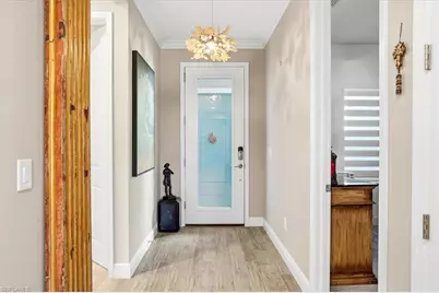 2318 Marquesa Cir, Naples, FL 34112 - Photo 4