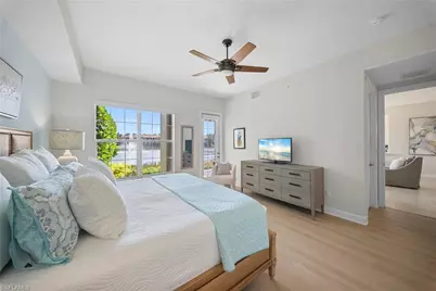 8030 Signature Club Cir #102, Naples, FL 34113 - Photo 18