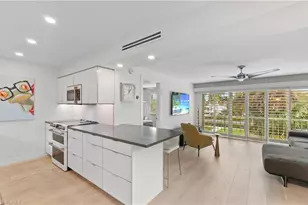 568 12th Ave S, Naples, FL 34102 - Photo 1