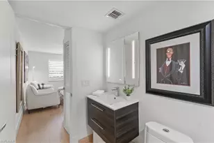 568 12th Ave S, Naples, FL 34102 - Photo 16