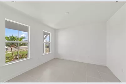 12404 Basalt Ln, Alva, FL 33920 - Photo 18