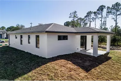 322 Loire Ave S, Lehigh Acres, FL 33974 - Photo 30
