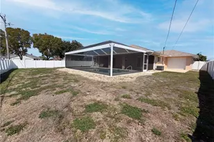 102 SE 43rd Ln, Cape Coral, FL 33904 - Photo 18