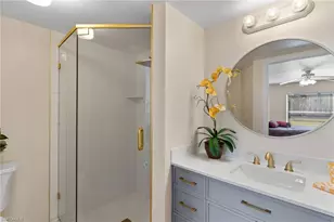 776 Landover Cir, Naples, FL 34104 - Photo 6