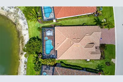 28008 Kerry Ct, Bonita Springs, FL 34135 - Photo 38