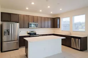 13715 Garden Hills Dr, Spring Hill, FL 34609 - Photo 8