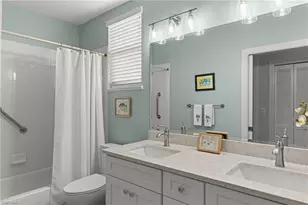 24812 Hollybrier Ln, Bonita Springs, FL 34134 - Photo 18