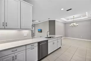 8017 Calle Canovas Ct, Naples, FL 34114 - Photo 12