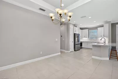 8017 Calle Canovas Ct, Naples, FL 34114 - Photo 14
