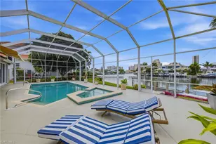 4459 Crayton Rd, Naples, FL 34103 - Photo 10