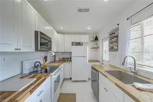 1138 Harbor Dr, Fort Myers, FL 33917 - Photo 14