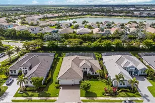 14308 Neptune Ave, Naples, FL 34114 - Photo 2