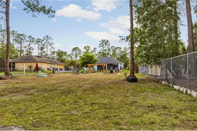 3283 2nd Ave SE, Naples, FL 34117 - Photo 32