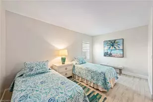 2850 Gulf Shore Blvd N, Naples, FL 34103 - Photo 16