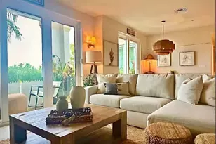 365 5th Ave S, Naples, FL 34102 - Photo 2