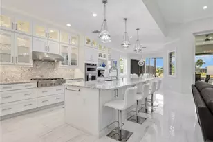 9257 Cayman Dr, Naples, FL 34114 - Photo 16