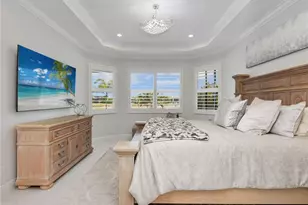 9257 Cayman Dr, Naples, FL 34114 - Photo 6