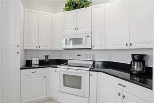 3921 Kens Way, Bonita Springs, FL 34134 - Photo 10