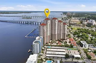 2104 W First St, Fort Myers, FL 33901 - Photo 2