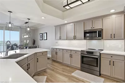 2104 W 1st St #1702, Fort Myers, FL 33901 - Photo 16