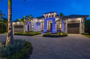 210 Bay Point, Naples, FL 34103 - Photo 2