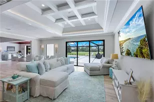 4701 Oak Leaf Dr, Naples, FL 34119 - Photo 12