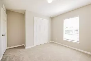 2819 37th St SW, Lehigh Acres, FL 33976 - Photo 10